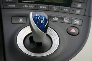 Illustration for article titled Ten Most Important Features Car Buyers Want And Why